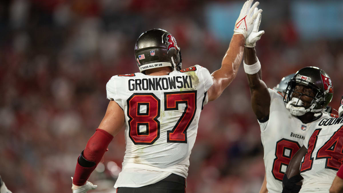 Rob Gronkowski's agent provides update on his status - Tampa Bay