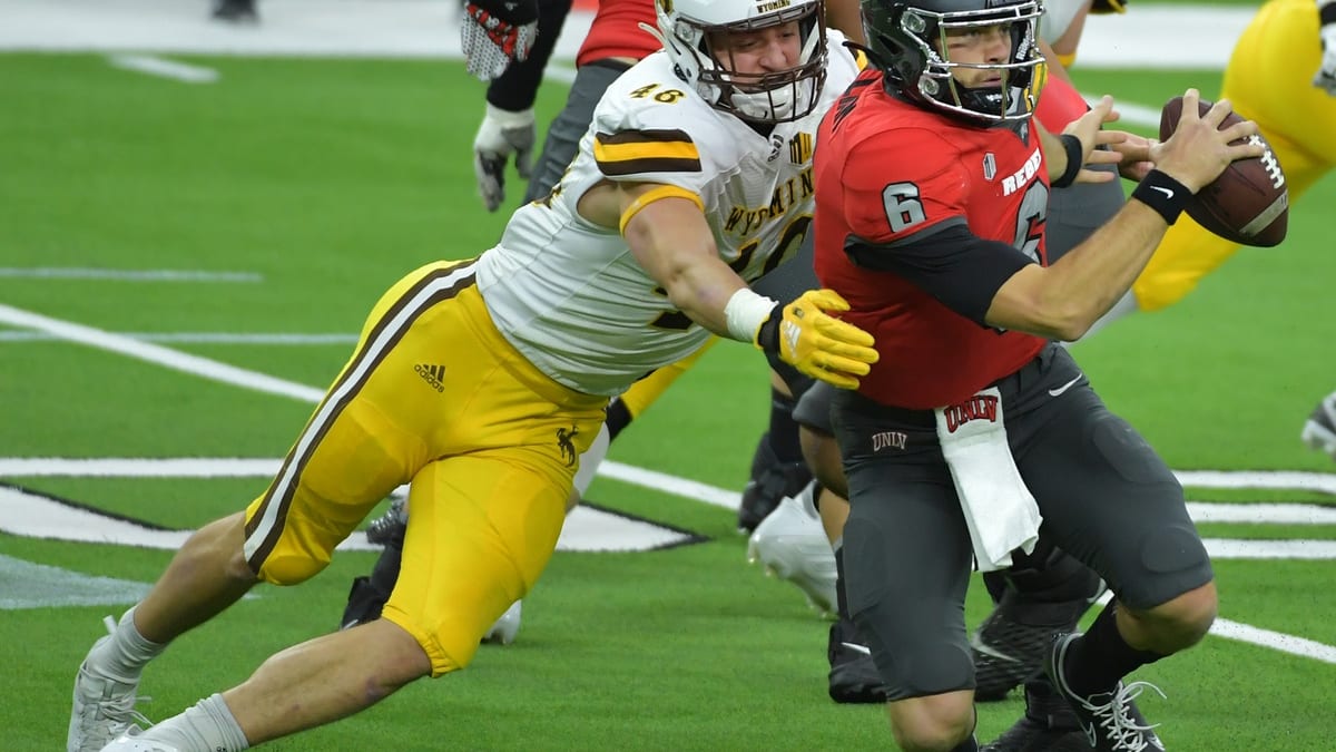 Logan Wilson finishes with 9 tackles, becomes first in Casper history to  play in Super Bowl