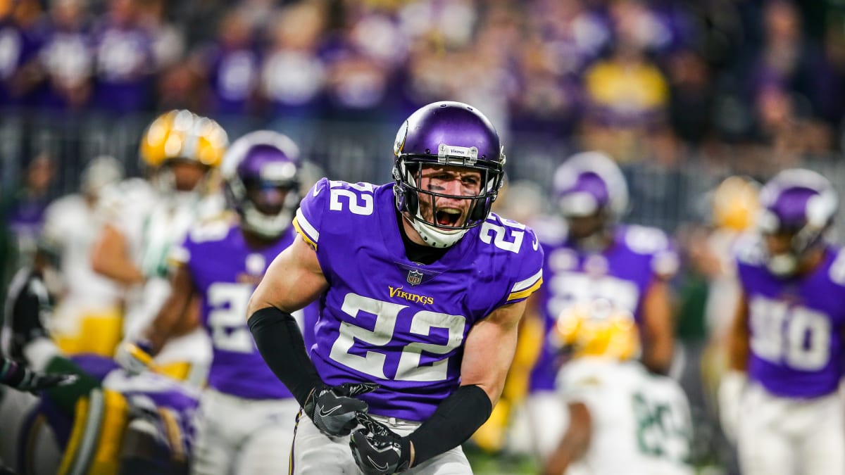 After signing with Panthers, Adam Thielen says he 'didn't want to leave  Minnesota' - Sports Illustrated Minnesota Sports, News, Analysis, and More