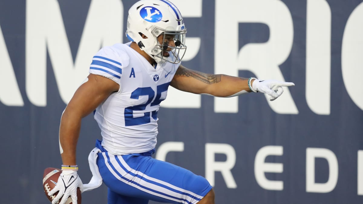 2022 NFL Draft Player Comparisons: BYU RB Tyler Allgeier displayed an elite  ability to force missed tackles and generate yards after contact, NFL  Draft