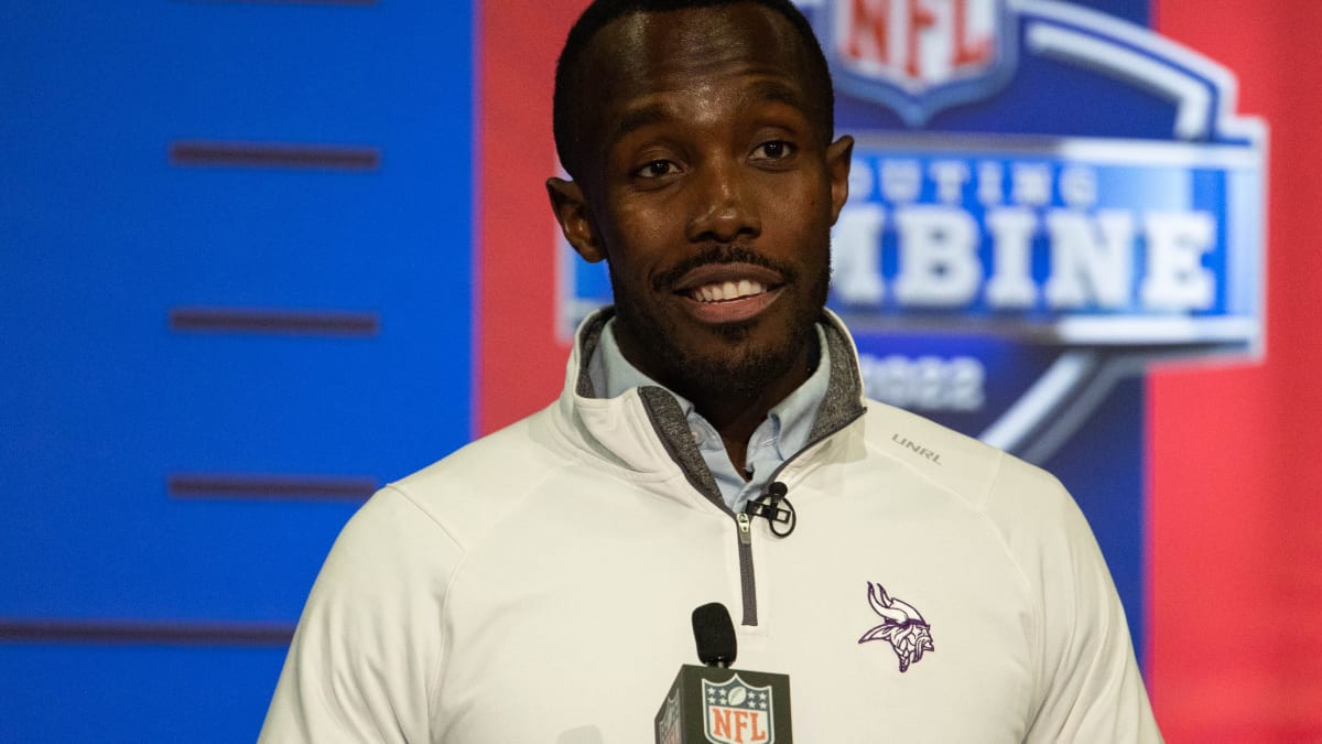 Tough Decisions Ahead for Vikings GM Kwesi Adofo-Mensah - Daily Norseman