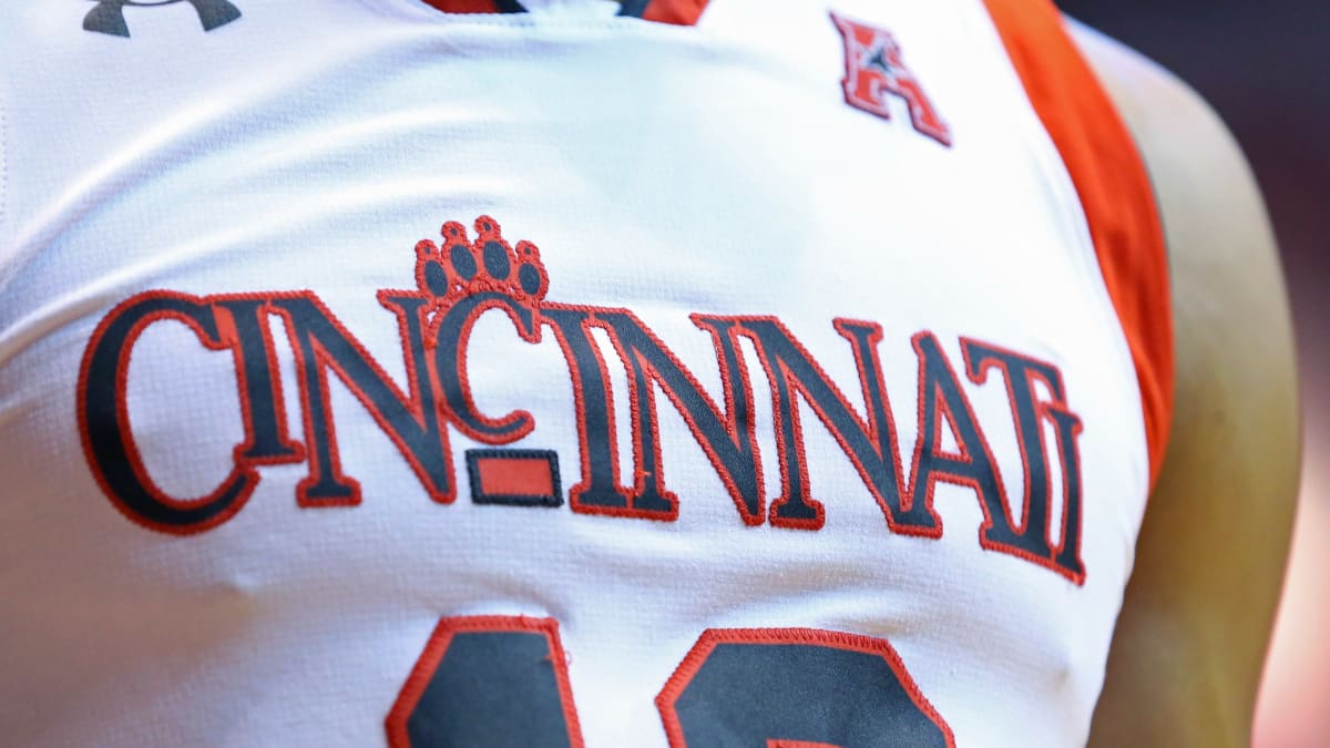 Look: 2024 Cincinnati Bearcats Signee Rayvon Griffith Imagined In