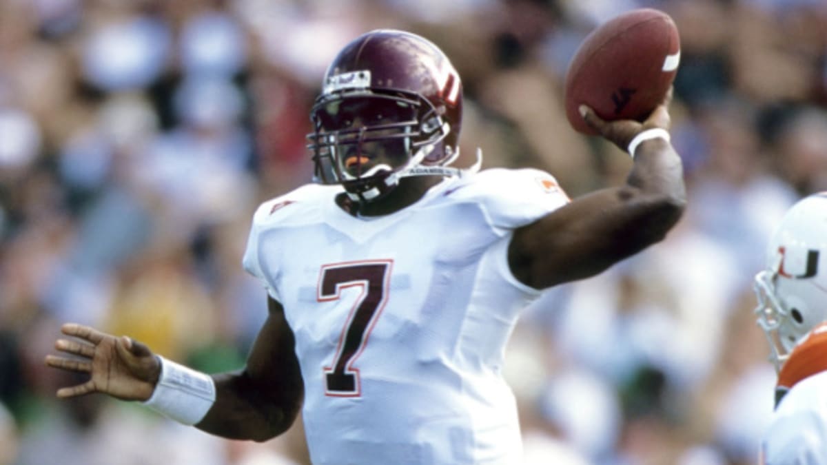 Michael Vick: A study in contrasts