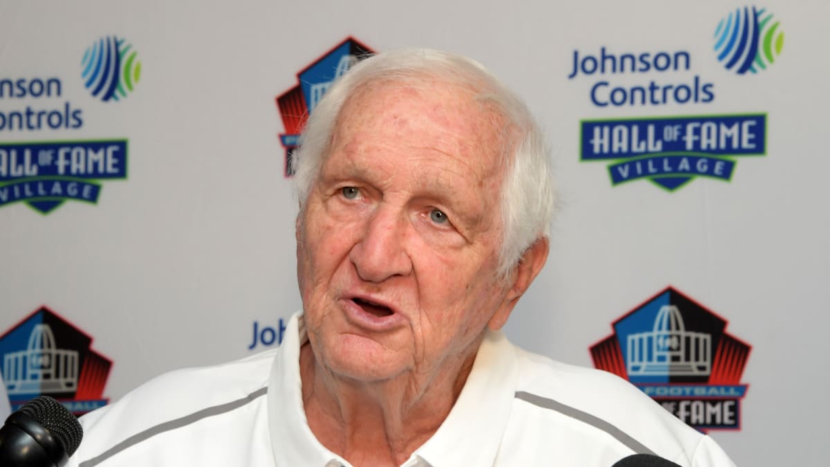 Gil Brandt, Legendary Cowboys Scout and Executive, Has Died - Sports  Illustrated