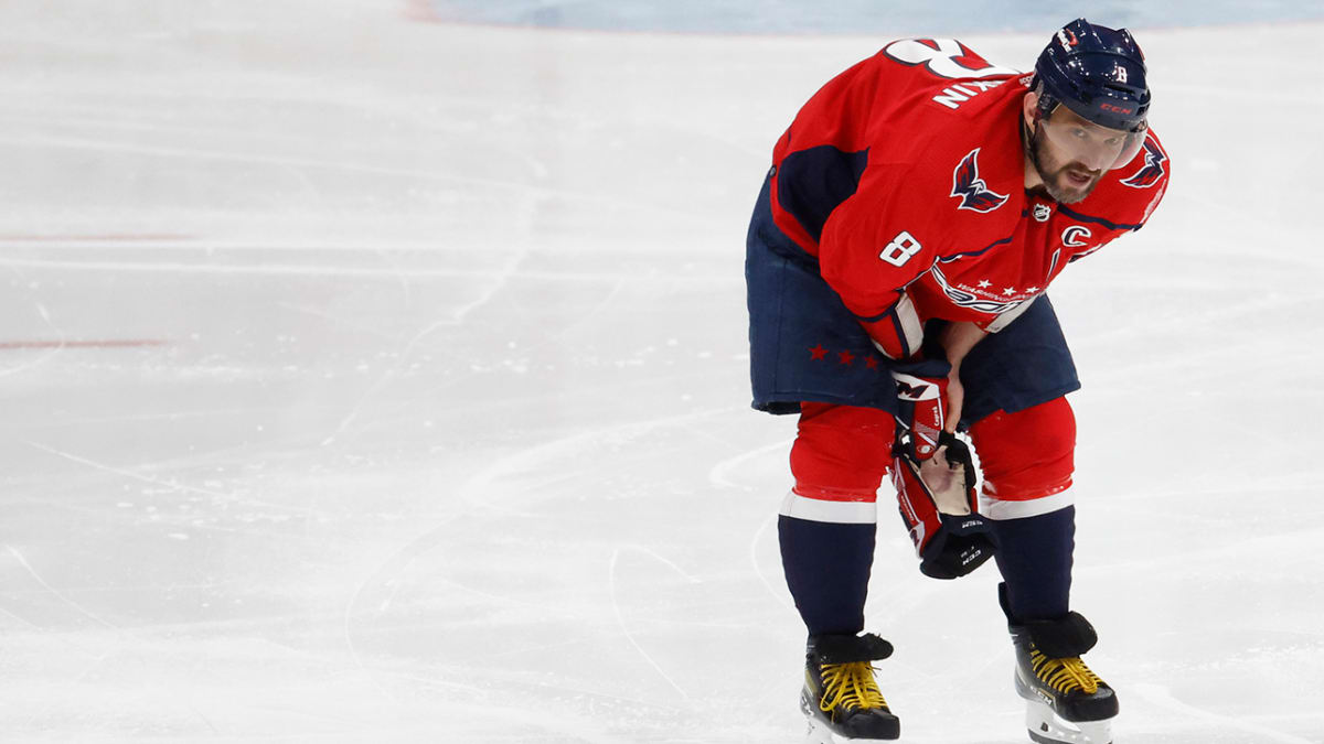Ovechkin injured as Capitals lose to Maple Leafs in shootout – KGET 17