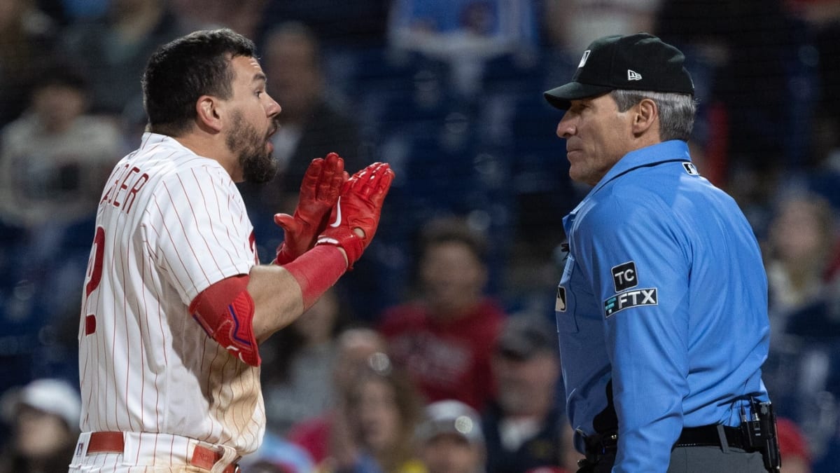 Umpires strike back: July ejections mounting in major league