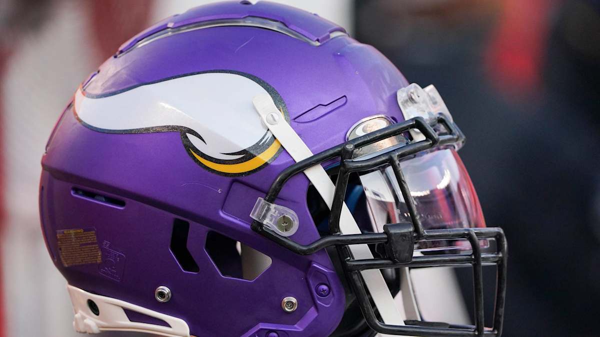 Vikings 2022 Schedule Released: Minnesota's 17 Opponents, Game Dates -  Sports Illustrated