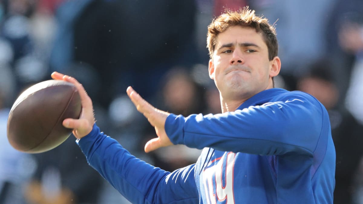 Daniel Jones Fantasy Week 4: Projections vs. Seahawks, Points and Stats,  Start or Sit - Bleacher Nation