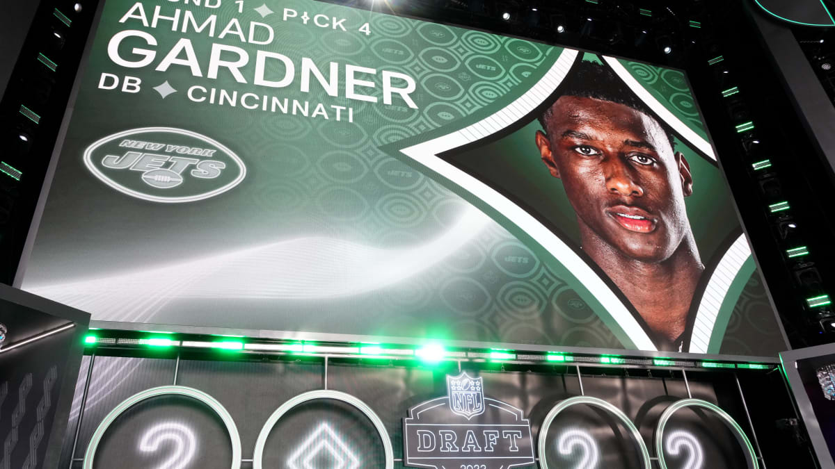 Watch: Ahmad Gardner Gets Draft Call From New York Jets - All Bearcats