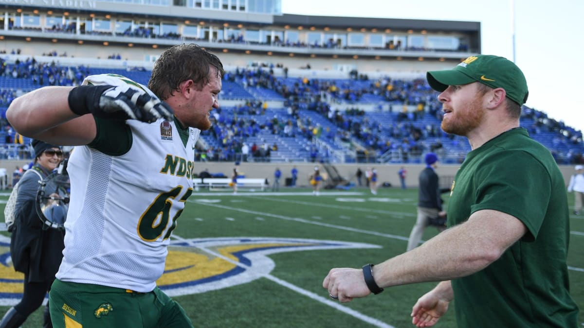 Former Bison offensive lineman Cordell Volson has 'huge' opportunity at  East-West Shrine Bowl - InForum