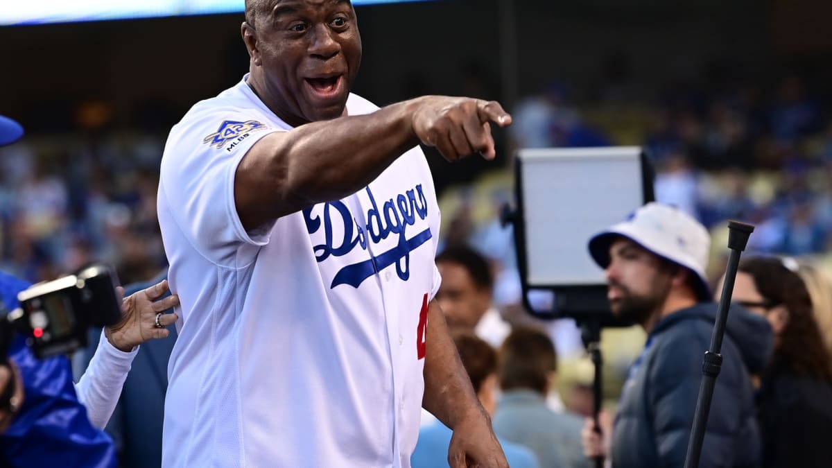 LeBron James, others congratulate Clayton Kershaw after Dodgers
