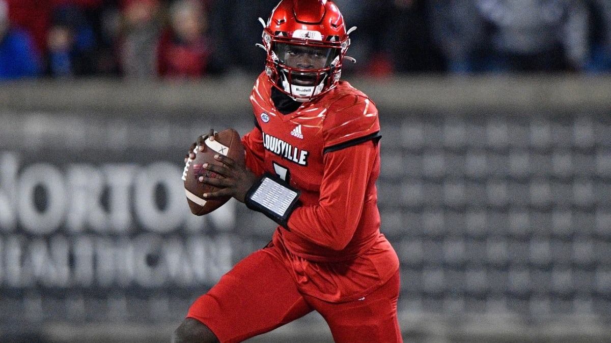 Malik Cunningham will return for Louisville football in 2022