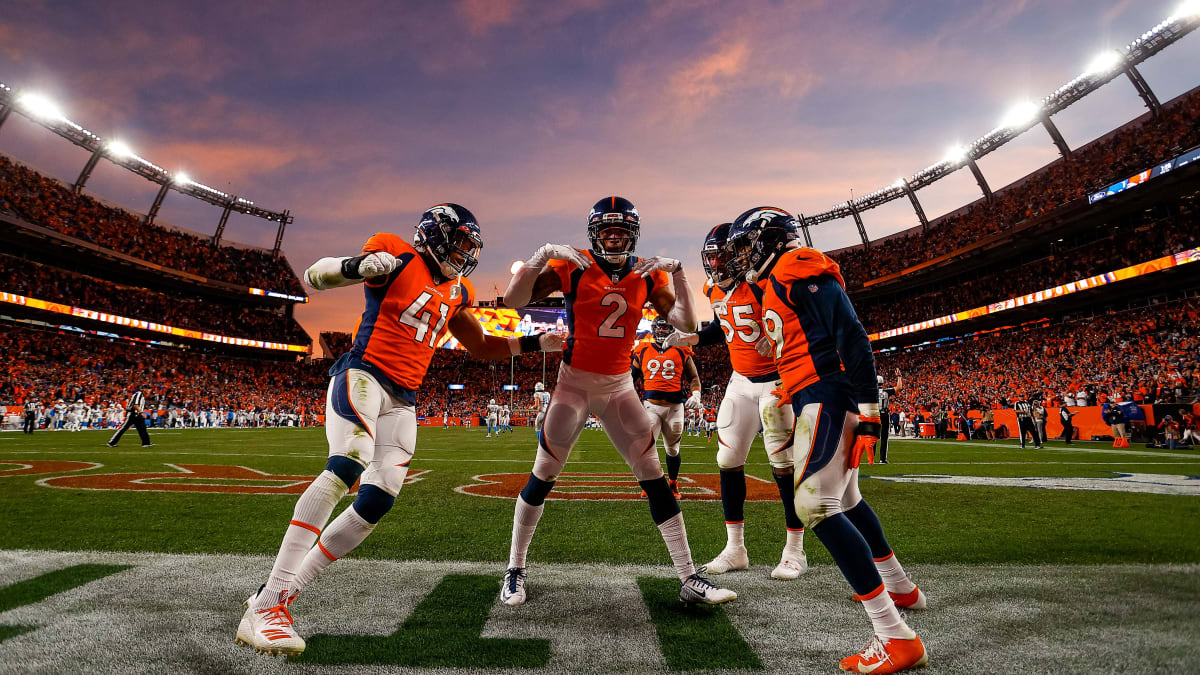 Uber-Rich Walmart Heir Wants to Buy Broncos