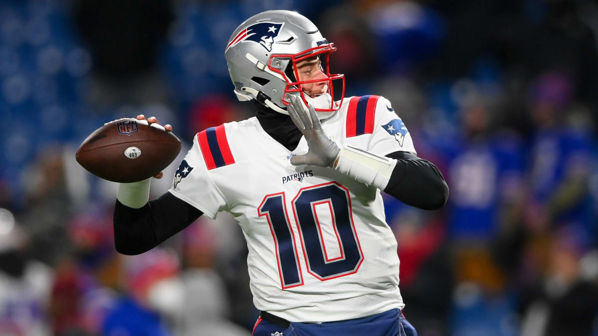 New England Patriots 2022 Fantasy Outlook: Mac Jones Continues to Develop -  Sports Illustrated