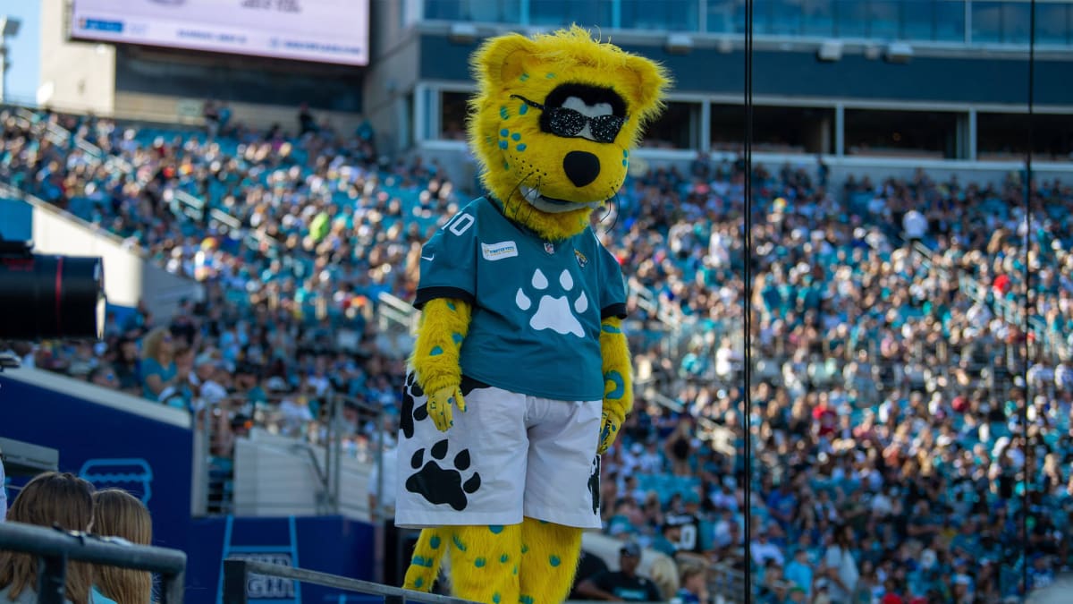 Jaguars 2022 Schedule Announced: Open vs. Commanders, Take on Jets in  Primetime - Sports Illustrated Jacksonville Jaguars News, Analysis and More