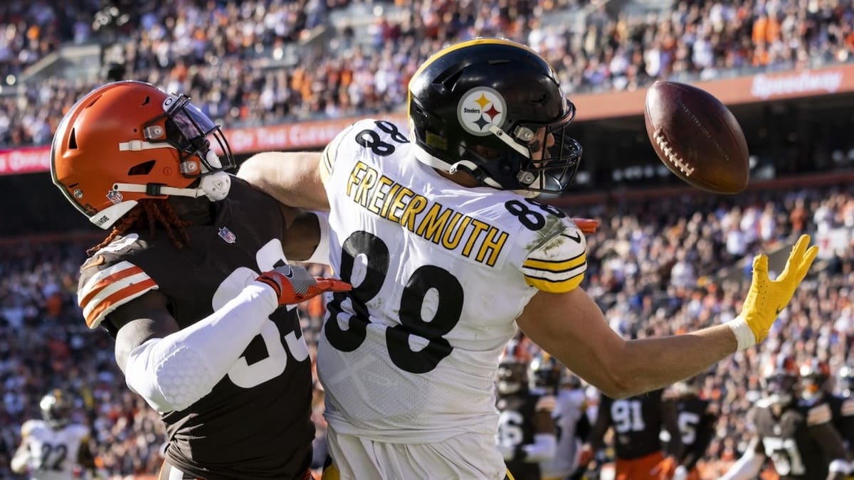 Cleveland Browns stomp Pittsburgh Steelers 29-17 on Thursday Night