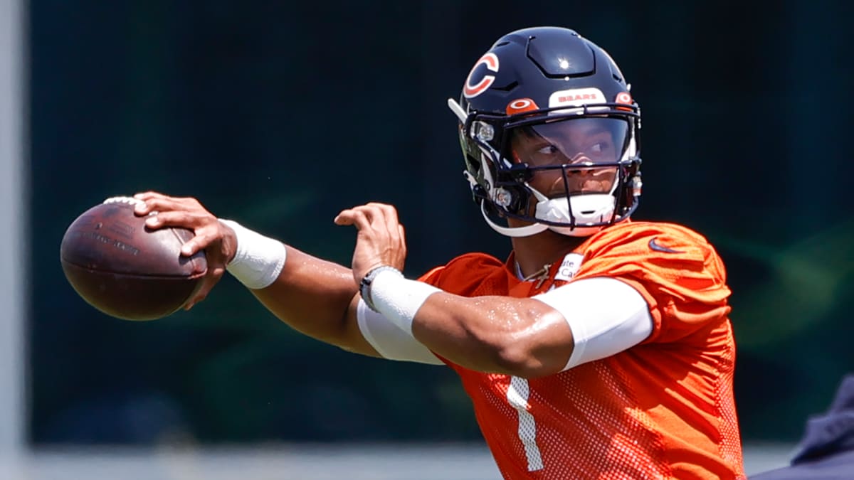 Chicago Bears QB Justin Fields is exceeding expectations so far