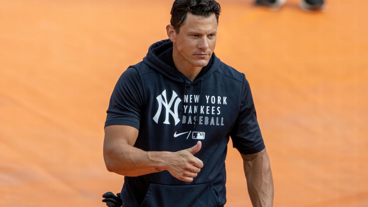 How Yankees' Derek Dietrich, a lefty slugger with experience, sizes up  battle to win bench job 