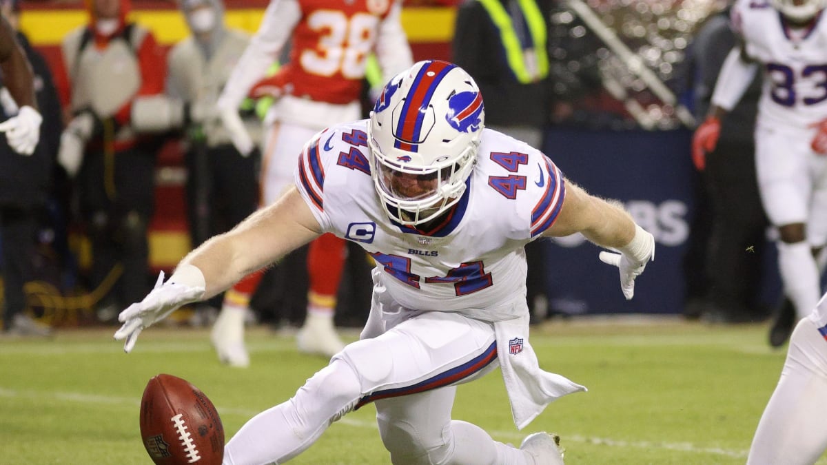 Bills Training Camp Day 9: Jordan Phillips activated off PUP list.