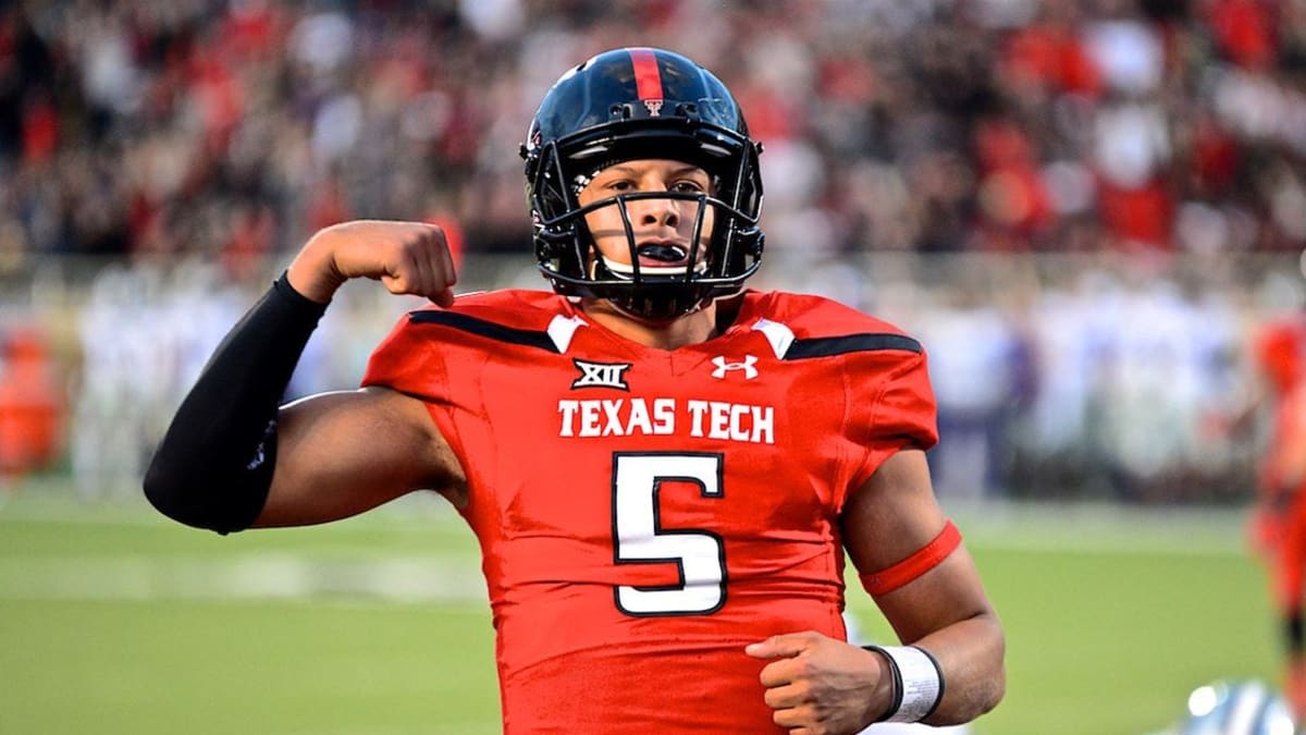 Patrick Mahomes' Wife Brittany Matthews Pops for Texas Tech HOF