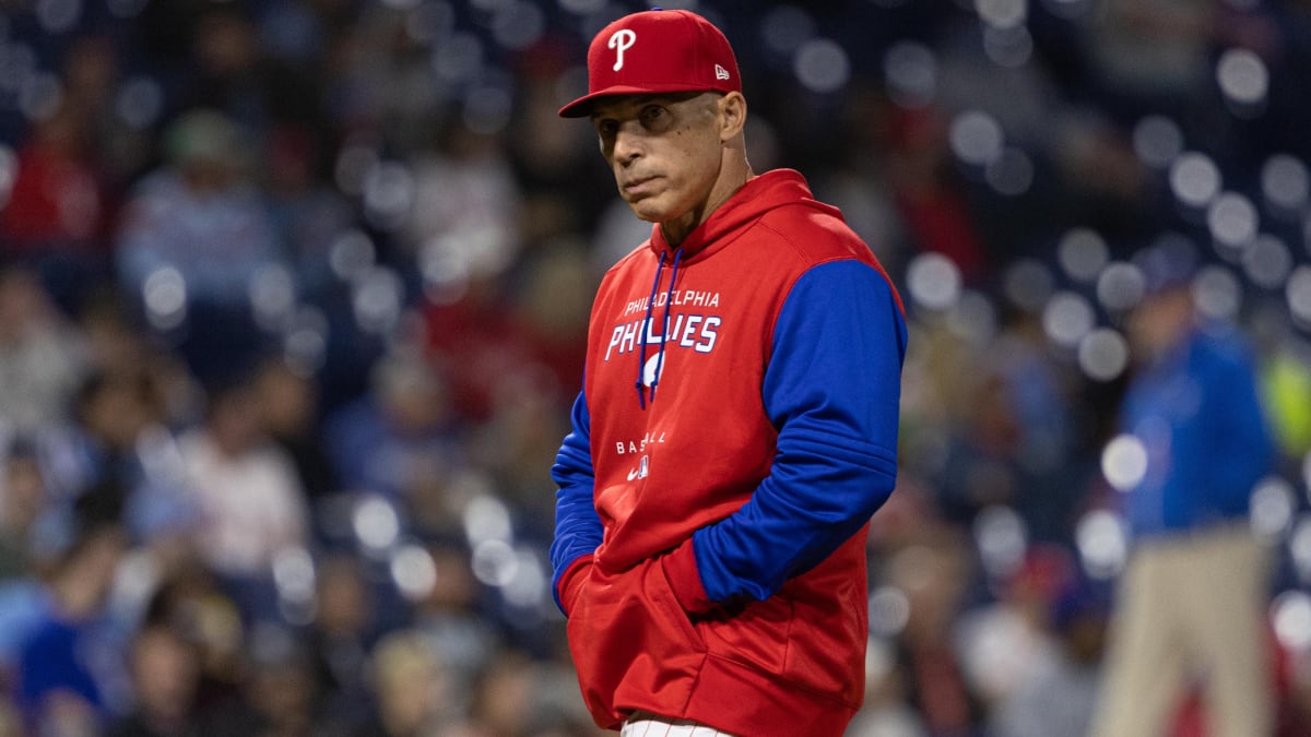 Philadelphia Phillies fire manager Joe Girardi