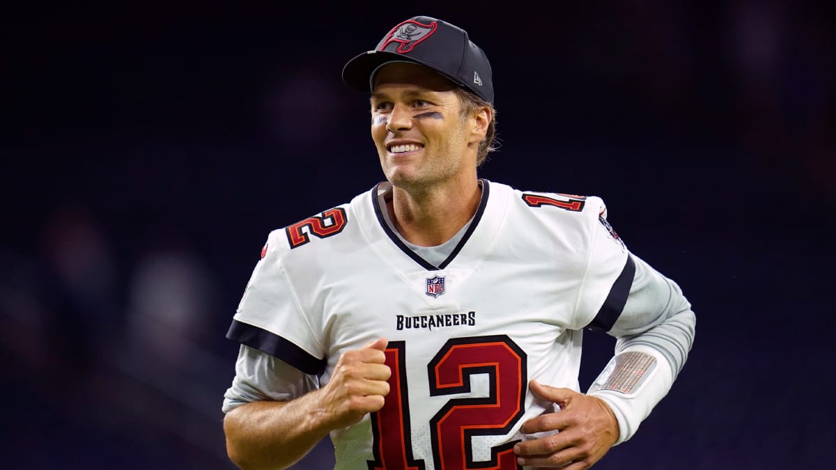 How Tom Brady turned a 49ers player in a little kid despite Tampa Bay's  loss - A to Z Sports