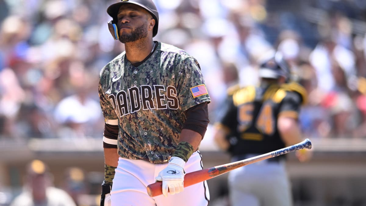 Robinson Canó cut by Padres, elects free agency