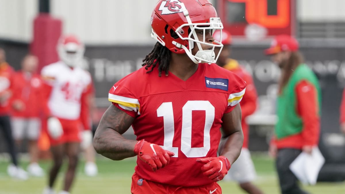 KC Chiefs RB Isiah Pacheco Made His Presence Felt in the Preseason - Sports  Illustrated Kansas City Chiefs News, Analysis and More