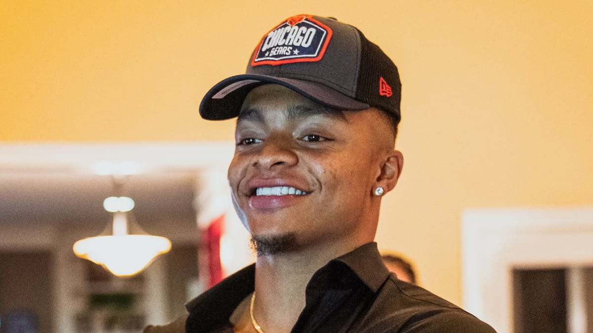 justin fields bears hat