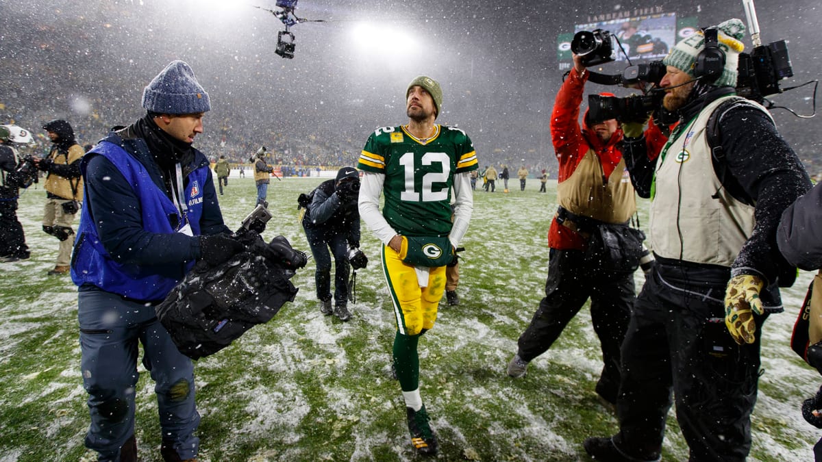 Packers heat up, leave Lions out in the cold