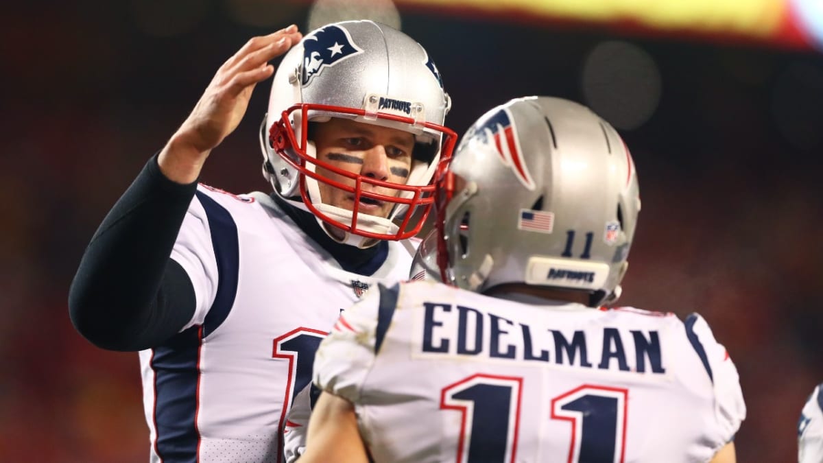 Tom Brady unretires: Mike Evans, Julian Edelman, NFL world react to  Buccaneers QB's announcement