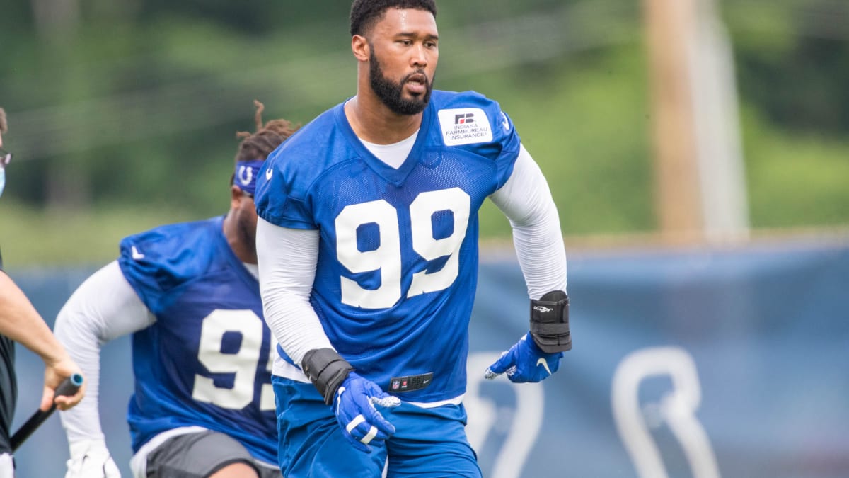 Pro Football Focus Puts Spotlight On Colts' Unheralded Defense