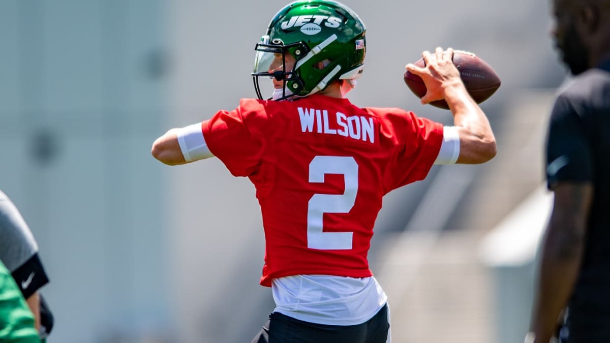 Zach Wilson and Jets Agree to Contract Ending His Brief Holdout - Gang  Green Nation