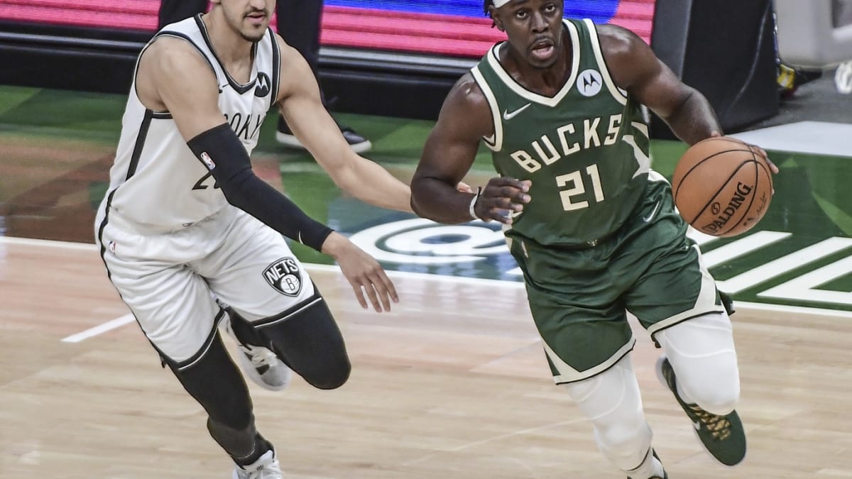 Packers Za'Darius Smith, Aaron Jones the stars of Bucks Game 3 crowd