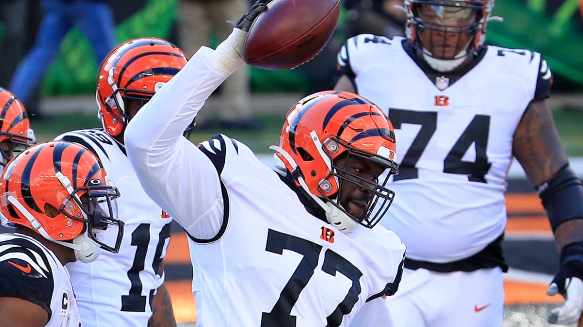 Cincinnati Bengals guard Hakeem Adeniji (77) warms up during an NFL  preseason football game against the New York Giants, Sunday, Aug. 21, 2022  in East Rutherford, N.J. The Giants won 25-22. (AP