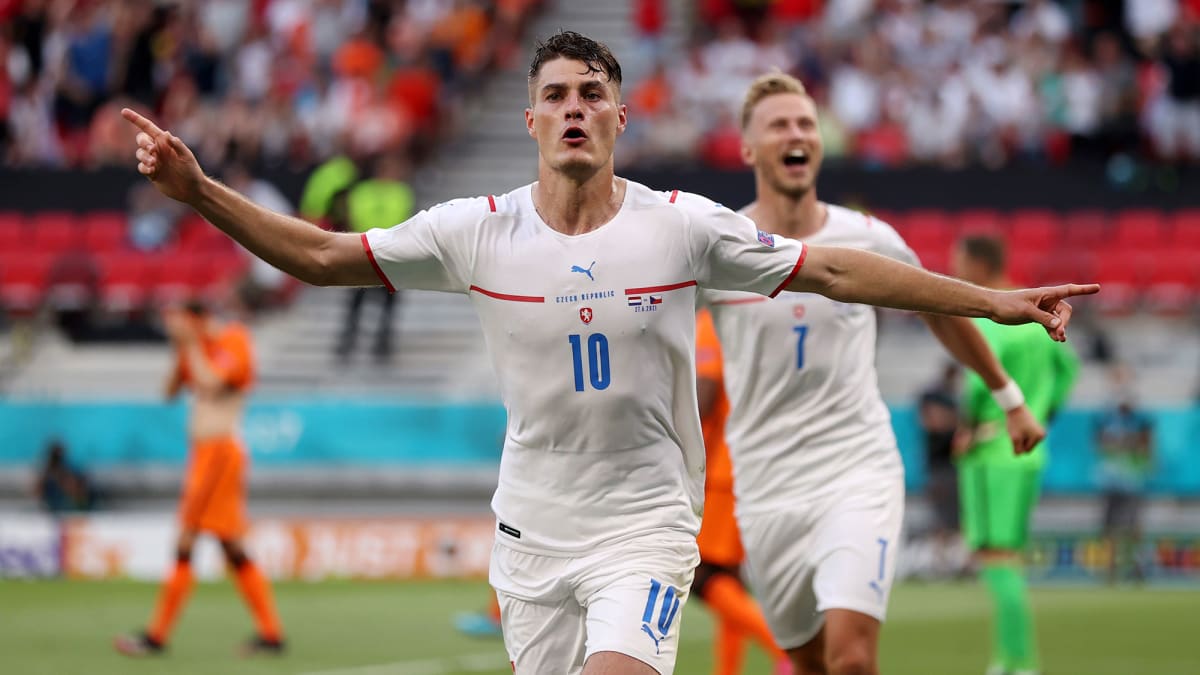 Czech Republic ousts Netherlands, capitalizes on De Ligt red card - Sports  Illustrated