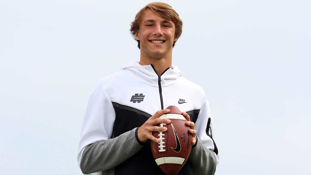 Elite 11 2021: SI All-American's Composite Ranking of the 20 QBs - SI All- American