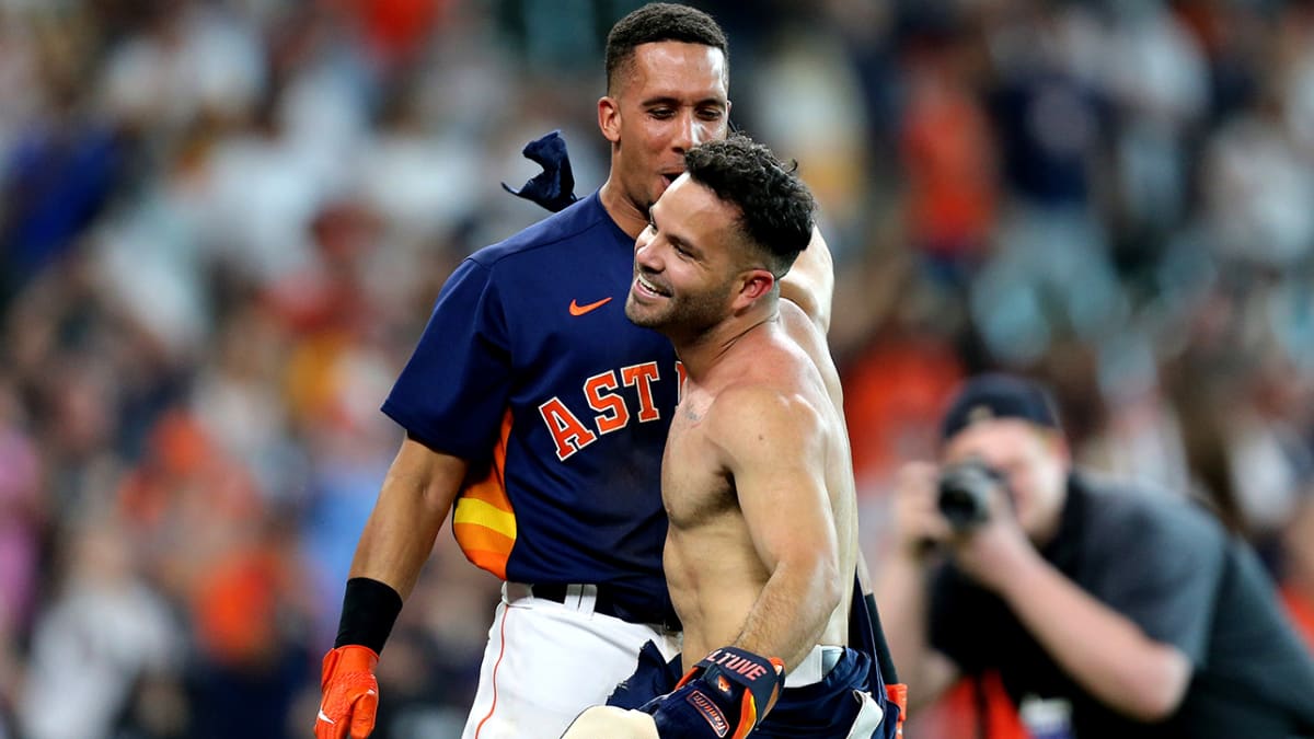 Astros' Jose Altuve goes bare-chested after icing Yankees with walk-off  homer