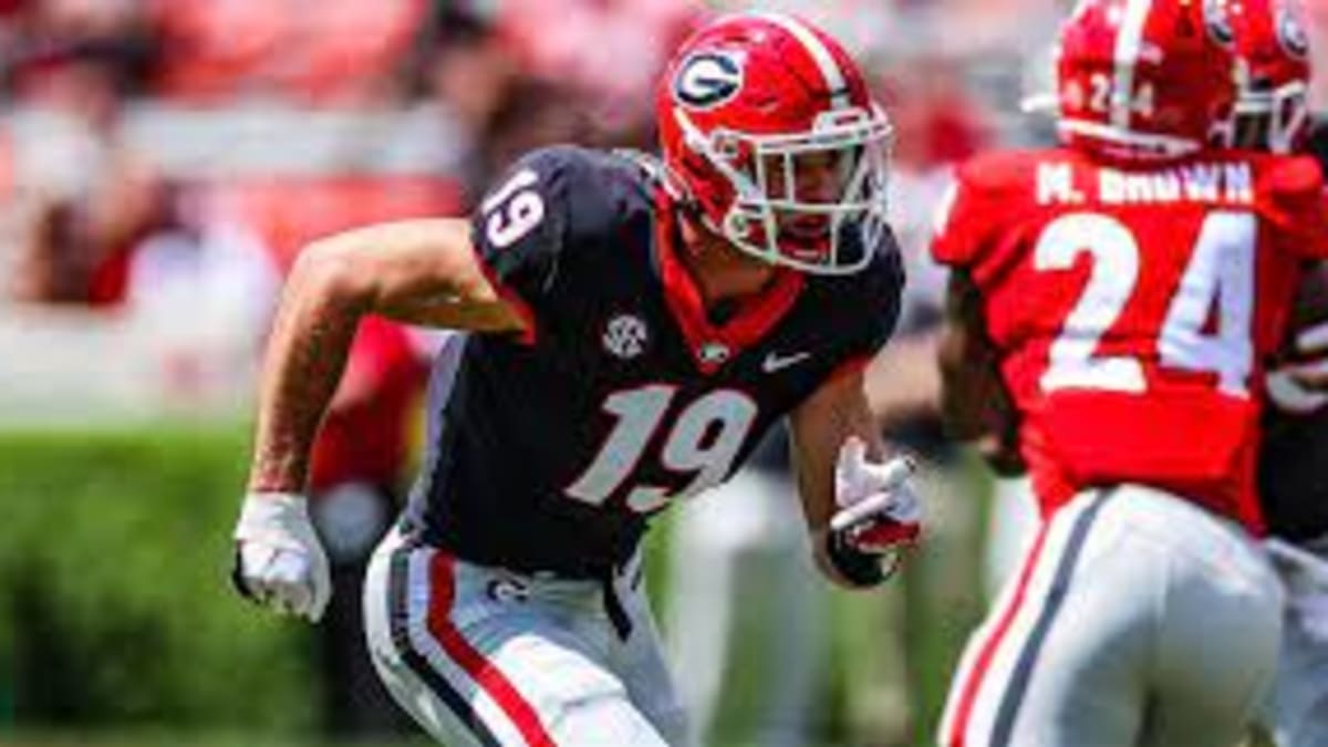 Brock Bowers is Already the Best Tight End in History for Georgia Football  - Sports Illustrated Georgia Bulldogs News, Analysis and More