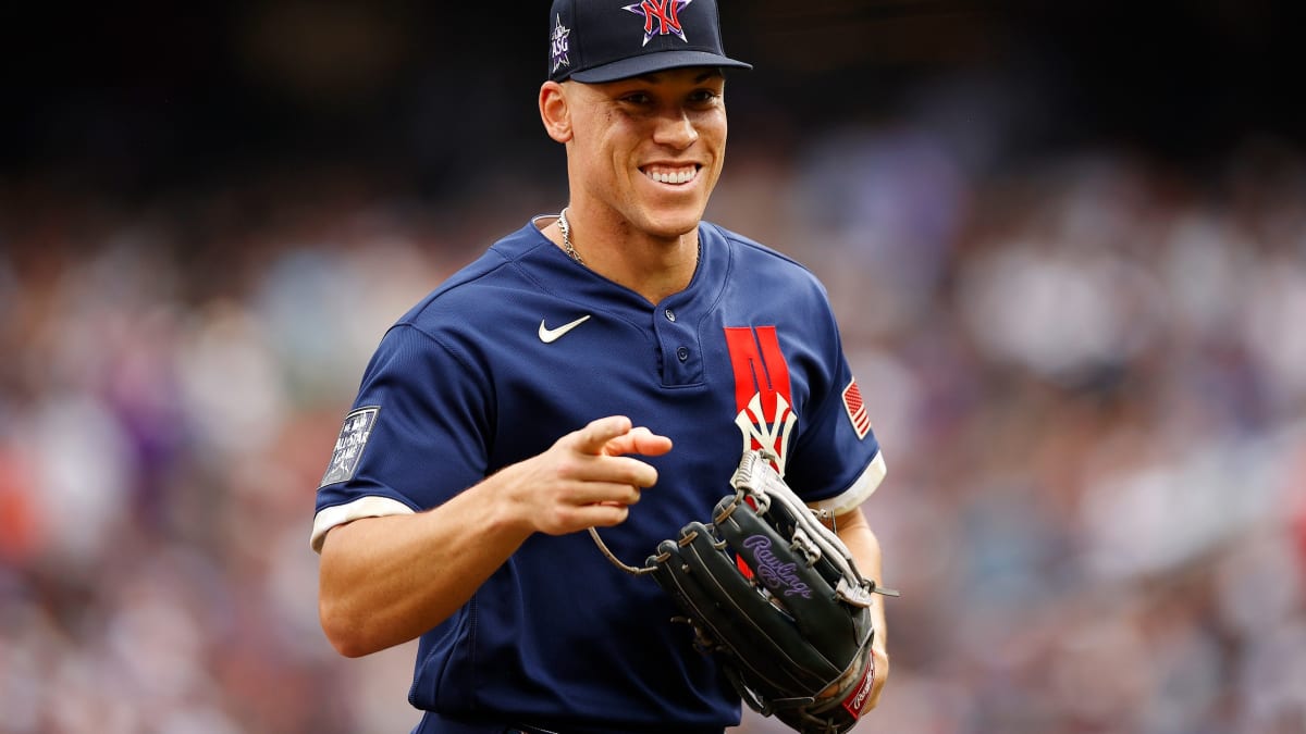 Yankees' Aaron Judge warmed up for All-Star Game by hanging with pair of  NBA greats 