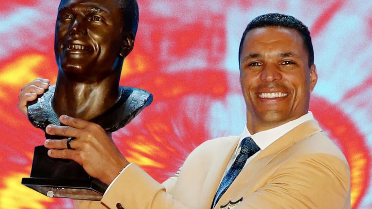 The End of a Brilliant Career: Saying Goodbye To Tony Gonzalez