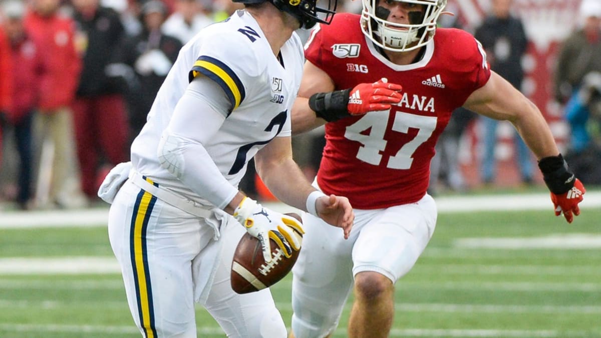 Indiana's Tiawan Mullen, Micah McFadden Named to 2021 Chuck Bednarik Award  Watch List - Sports Illustrated Indiana Hoosiers News, Analysis and More