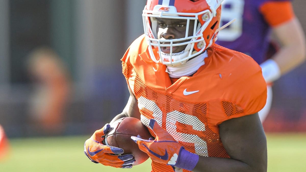 Clemson's Spiller selected for induction into College Football