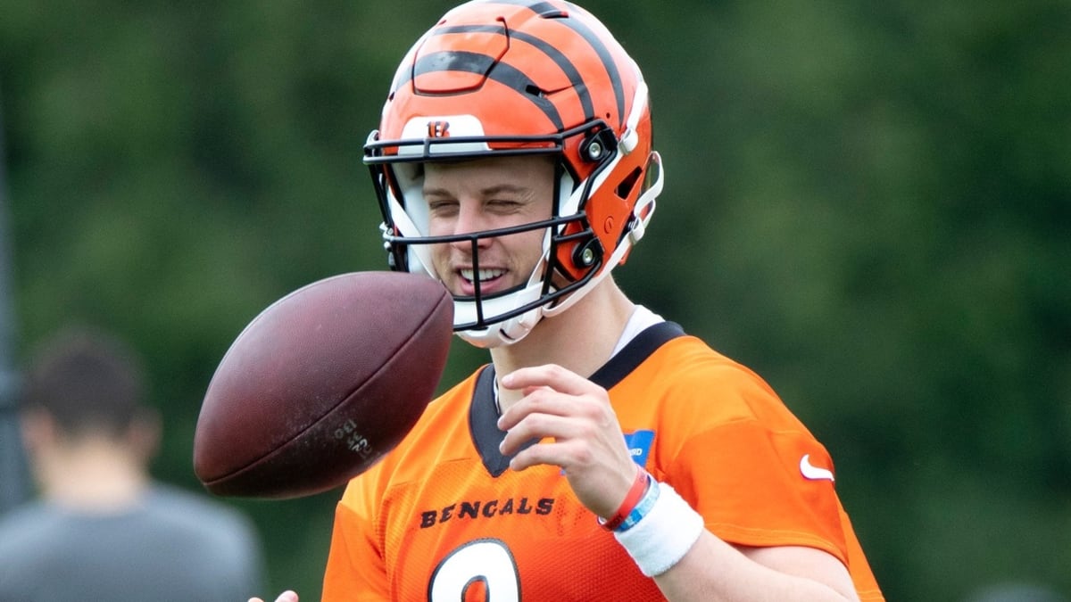 Joe Burrow Left Outside Top-10 in Madden 23 Deep Accuracy Rating - Sports  Illustrated Cincinnati Bengals News, Analysis and More