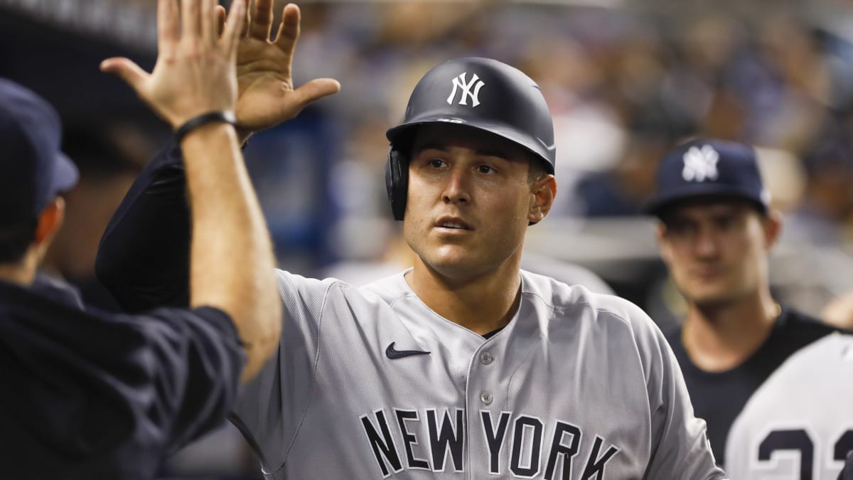 Yankees Anthony Rizzo is hitting like he did with the Cubs - Sports  Illustrated