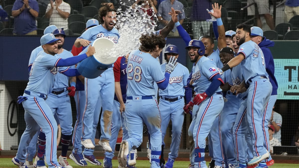 It's Unbelievable': Texas Rangers Catcher Jonah Heim Hits Walk-Off Home Run  For Second Consecutive Game - Sports Illustrated Texas Rangers News,  Analysis and More