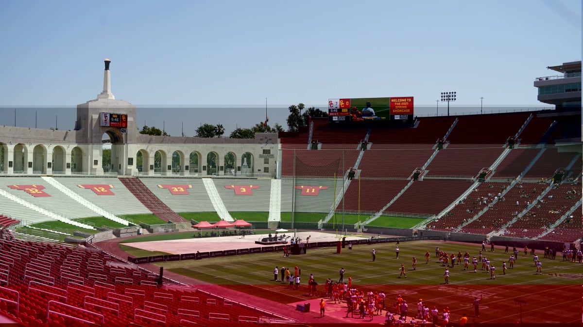 Coliseum Bag Policy - Los Angeles Coliseum