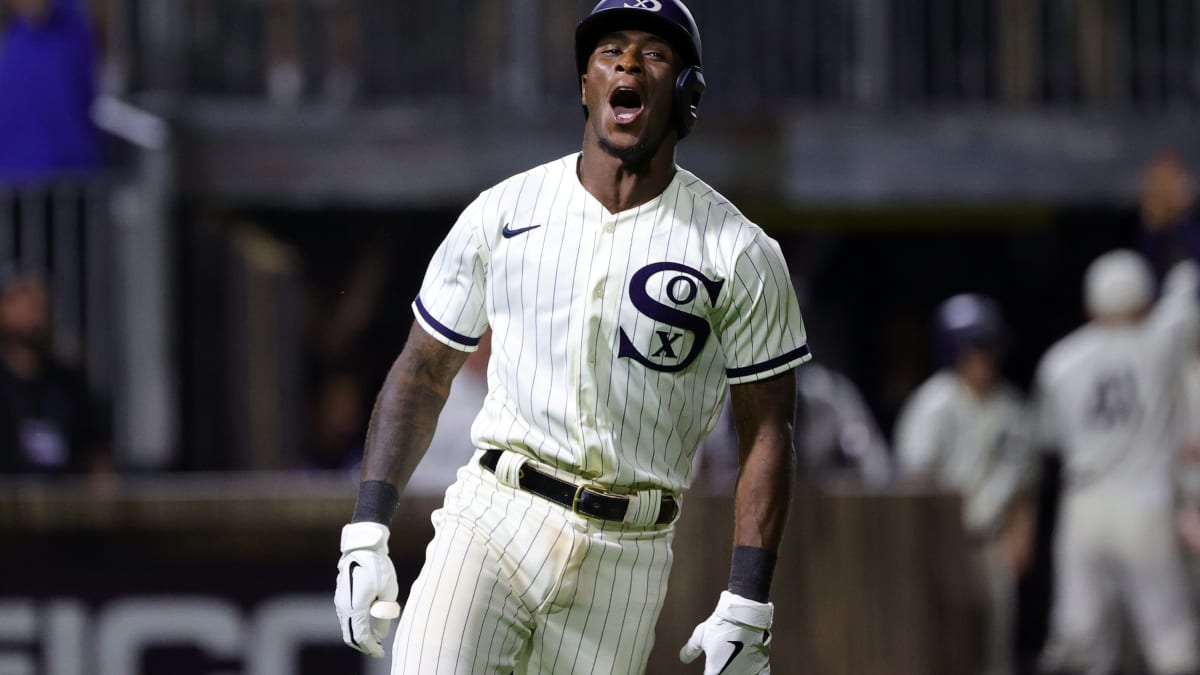 Corn Pop! White Sox Hit Home Run to End Game, Beat Yankees at