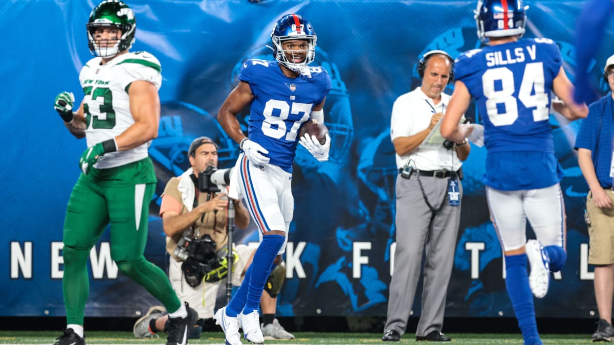 Giants Risers and Fallers: Pinnock Impresses, Backup O-line Struggles -  Sports Illustrated New York Giants News, Analysis and More