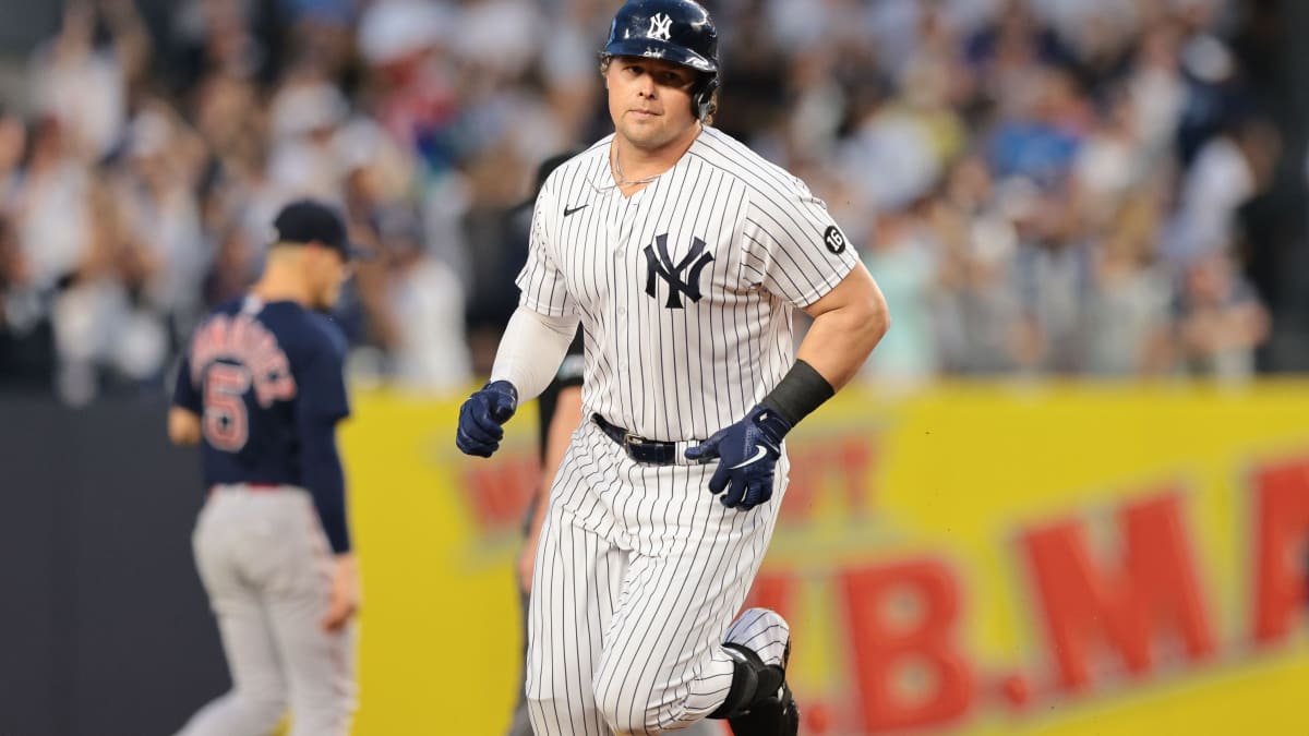 Aaron Boone's 4-word response when asked if Yankees would add Luke Voit  amid Anthony Rizzo injury